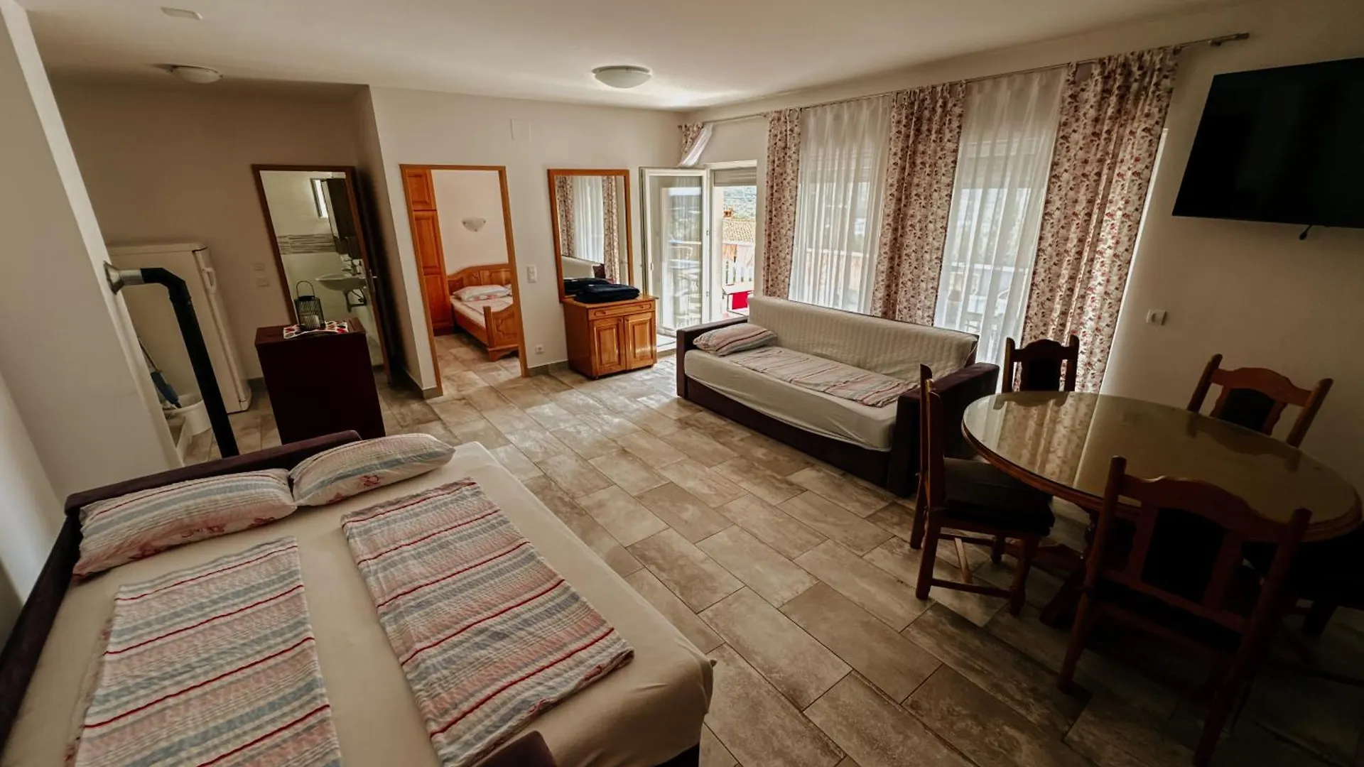 Krk Kornic Apartments