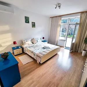 https://retreat-apartments.pula-hotels.org